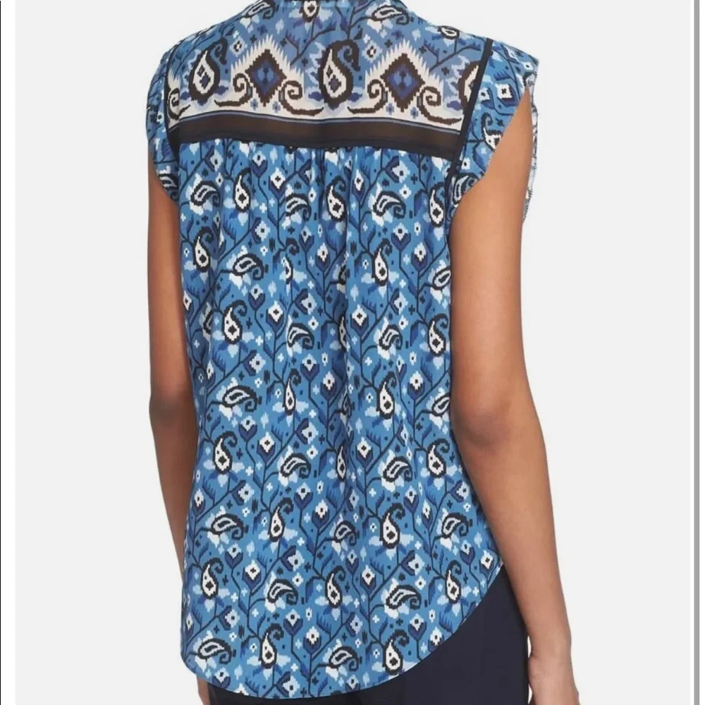 VERONICA BEARD Women's 'Rincon' Tie Front Silk Blouse Spring Navy Sz. 4 - Picture 2 of 7